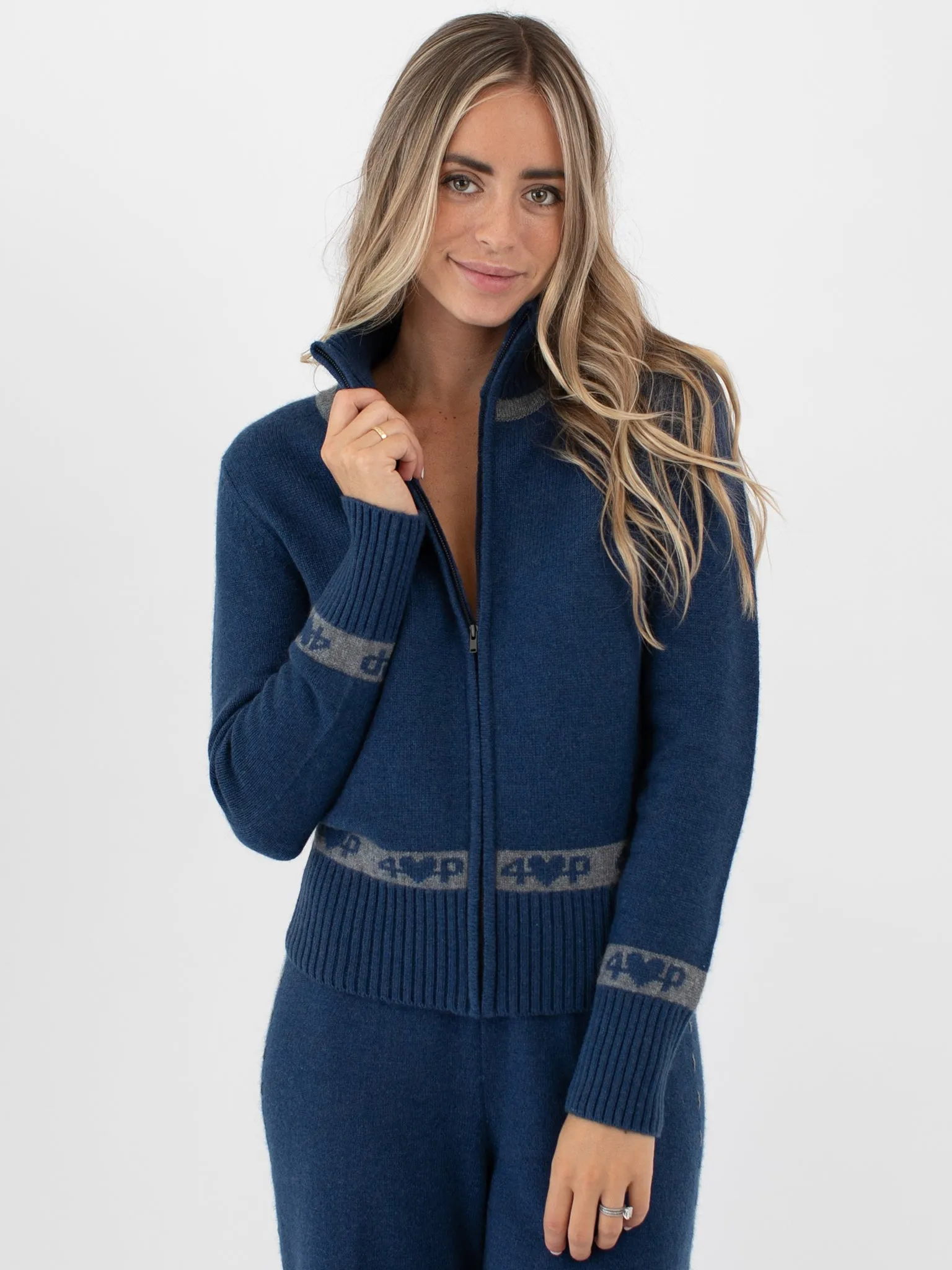 JUDY ZIP-UP SWEATER