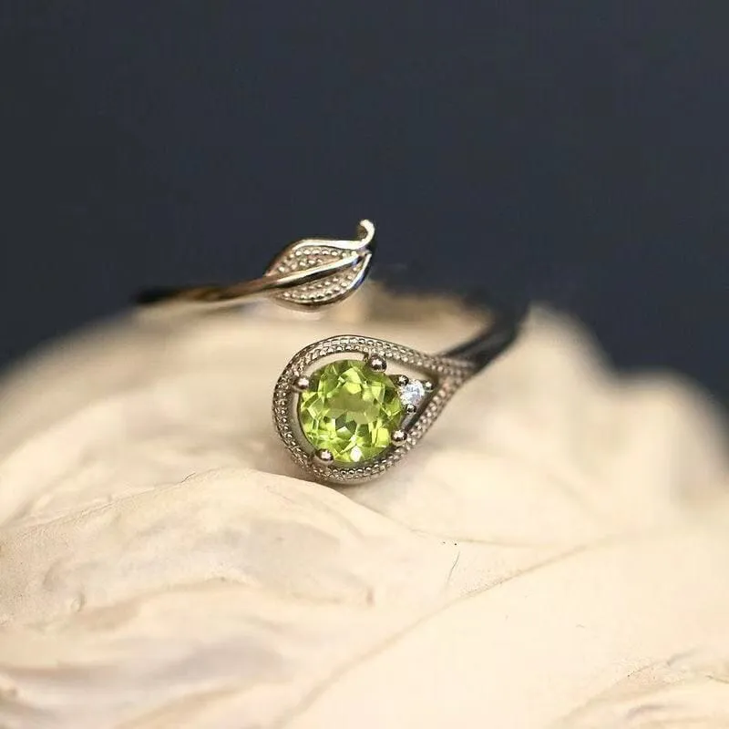 New Trend Branches Leaves Open Peridot Ring